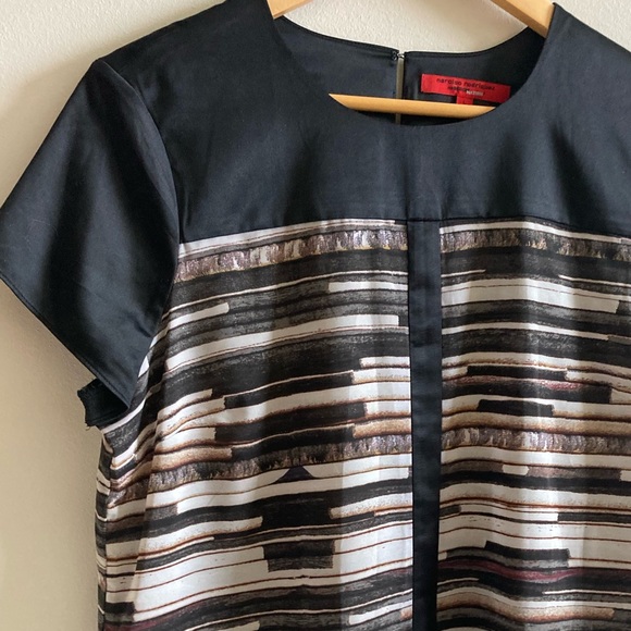 Horizontal Blocked Blouse - Picture 2 of 5